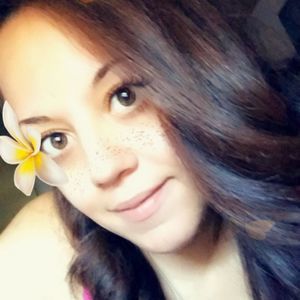 Meet your Posher, Migdalia